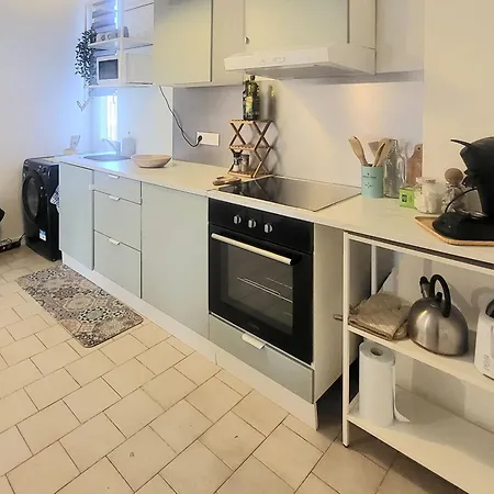 Apartment Avec Son Toit Terrasse, En Plein Coeur De Marseille